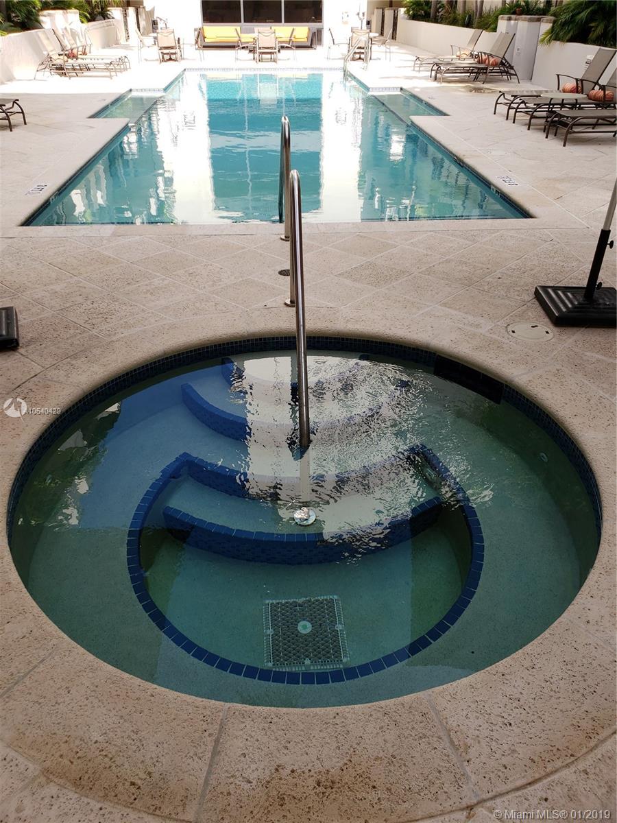 PONCE TOWER CONDO - Residential Lease