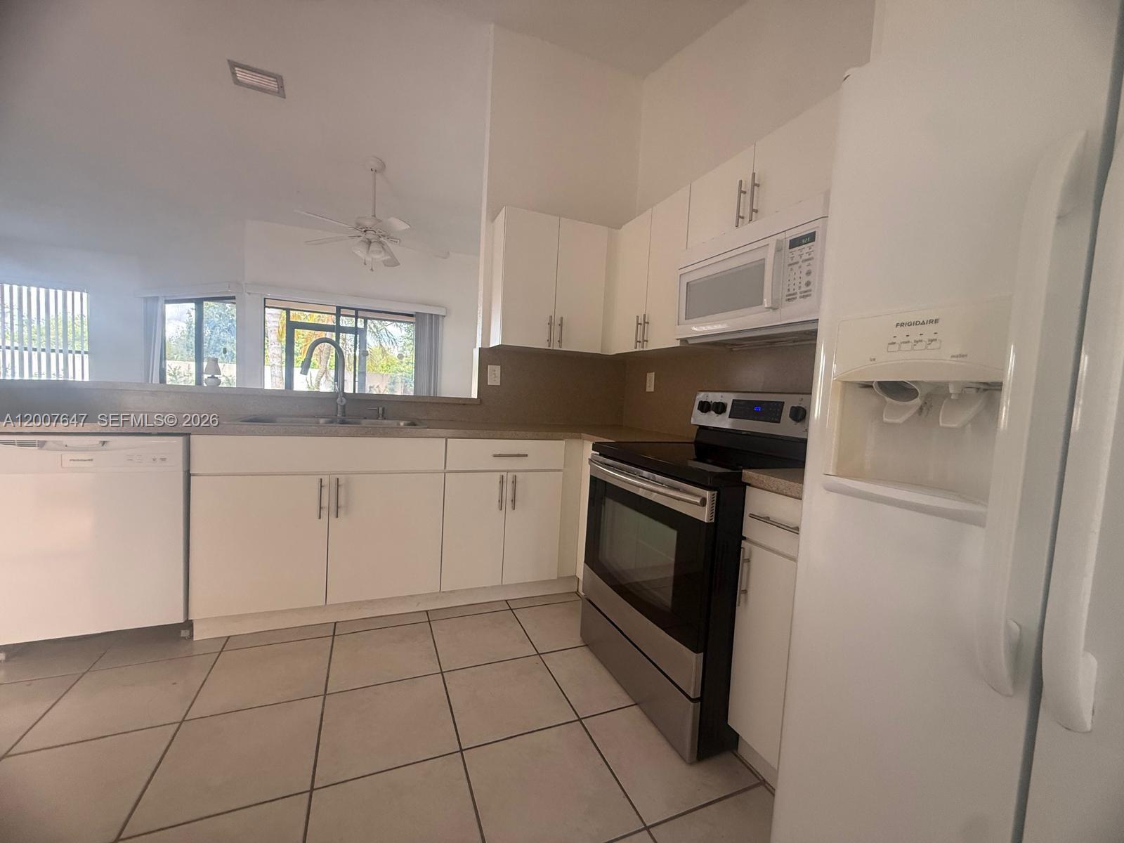 SAN REMO - Residential