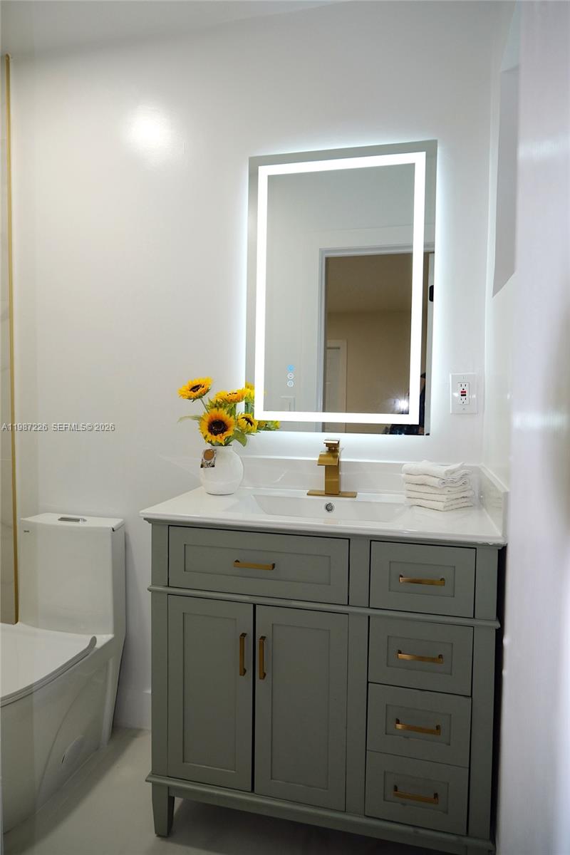 LYONS PARK - Residential