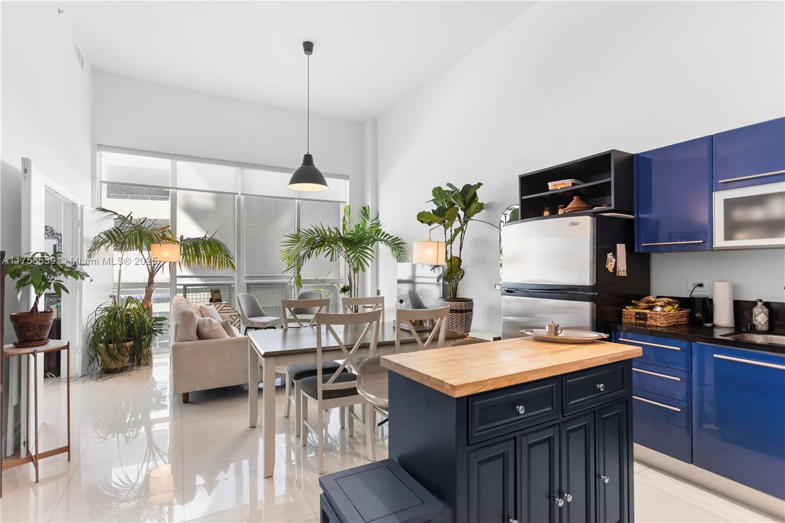 Rental Property at 244 Biscayne Blvd 252, Miami, Broward County, Florida - Bedrooms: 1 
Bathrooms: 2  - $2,350 MO.