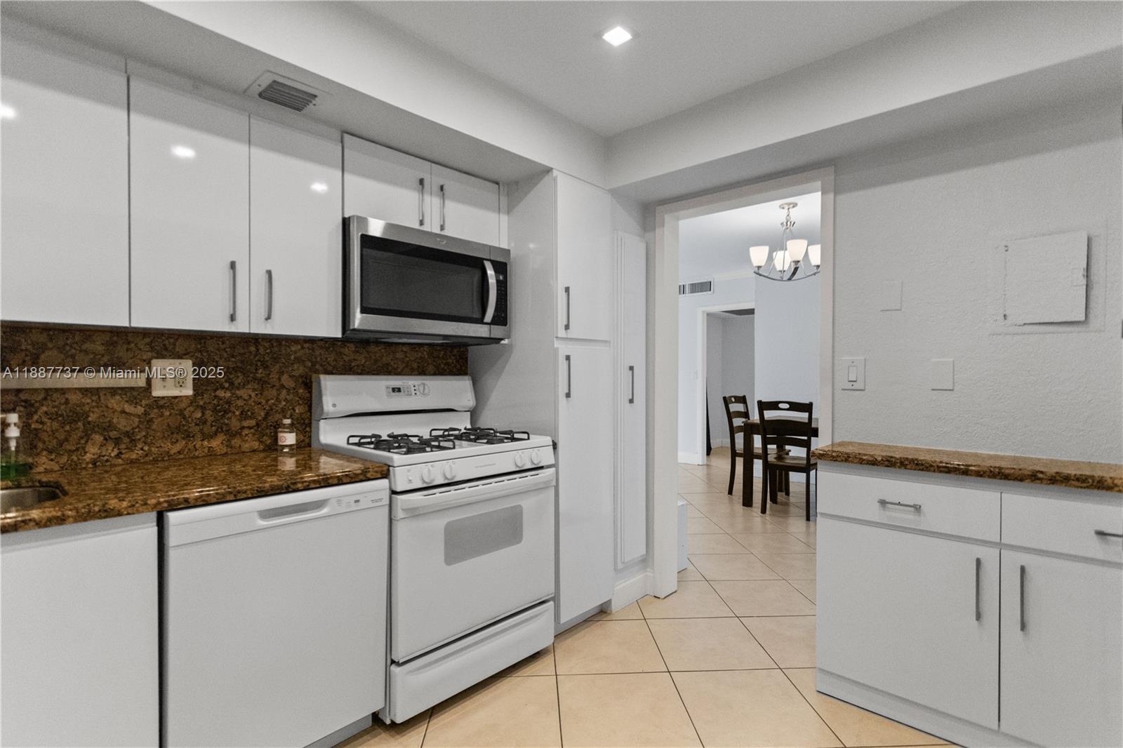 PARKER PLAZA CONDO ESTATE - Residential