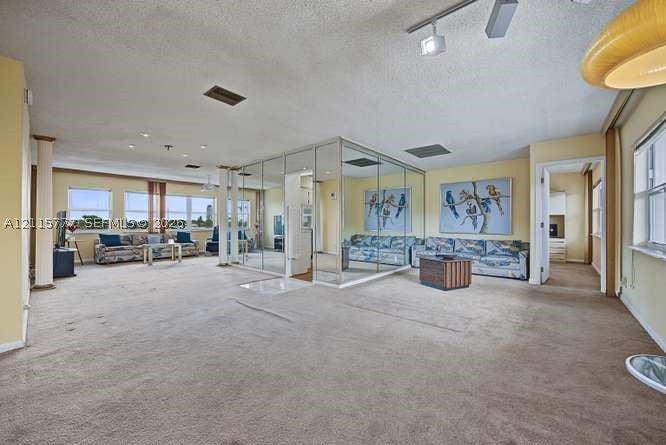215 SE 3rd Ave