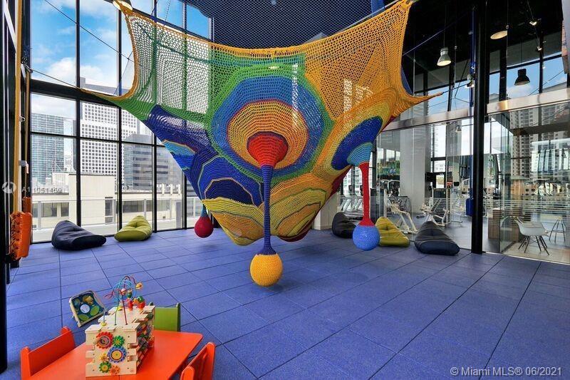 1010 BRICKELL CONDO - Residential Lease