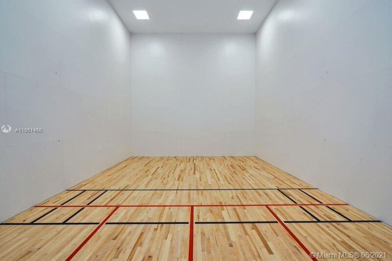 1010 BRICKELL CONDO - Residential Lease