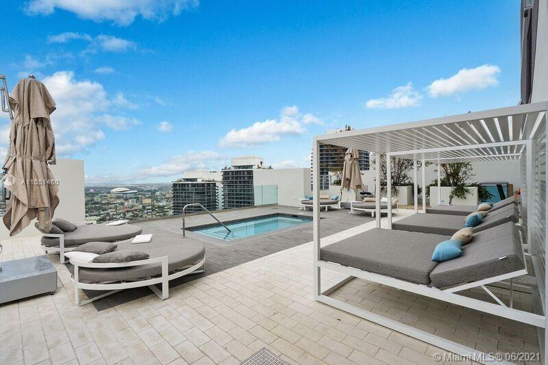 1010 BRICKELL CONDO - Residential Lease