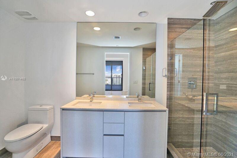 1010 BRICKELL CONDO - Residential Lease