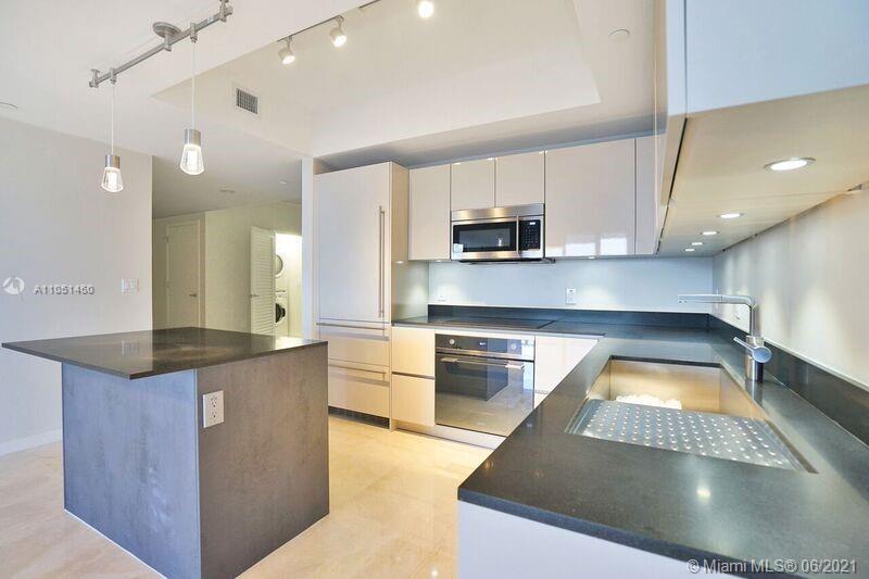 1010 BRICKELL CONDO - Residential Lease