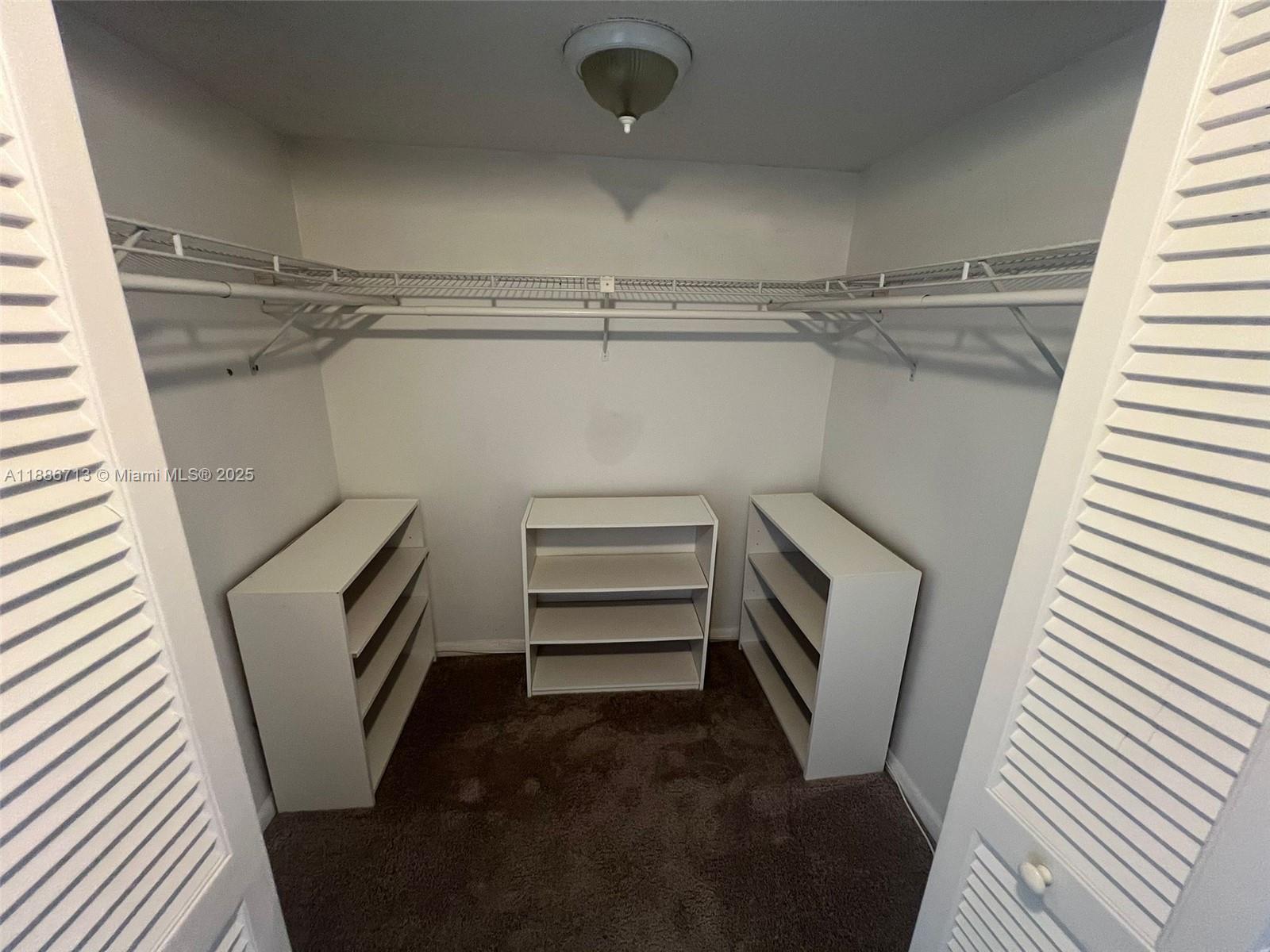 SAILBOAT CAY CONDO - Residential Lease