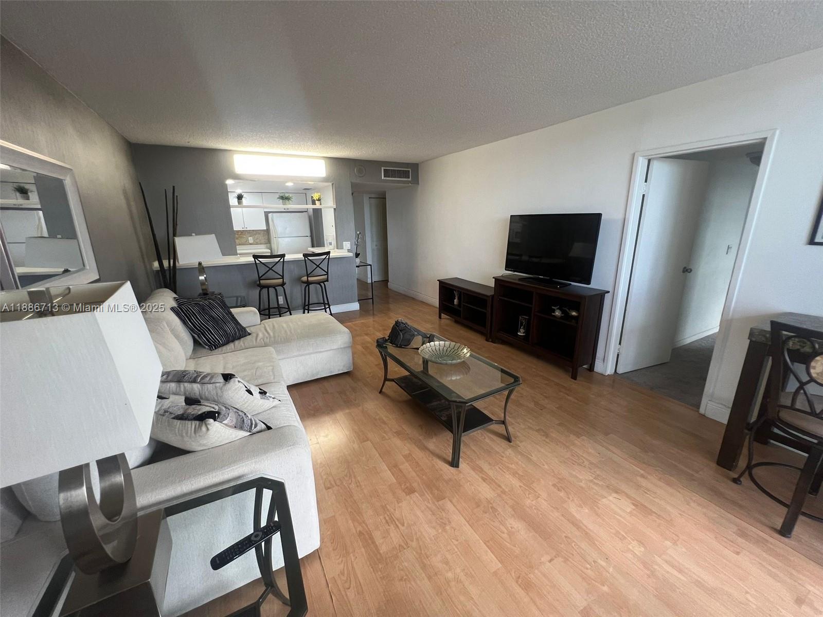 SAILBOAT CAY CONDO - Residential Lease