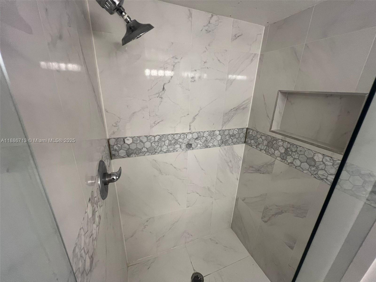 SAILBOAT CAY CONDO - Residential Lease