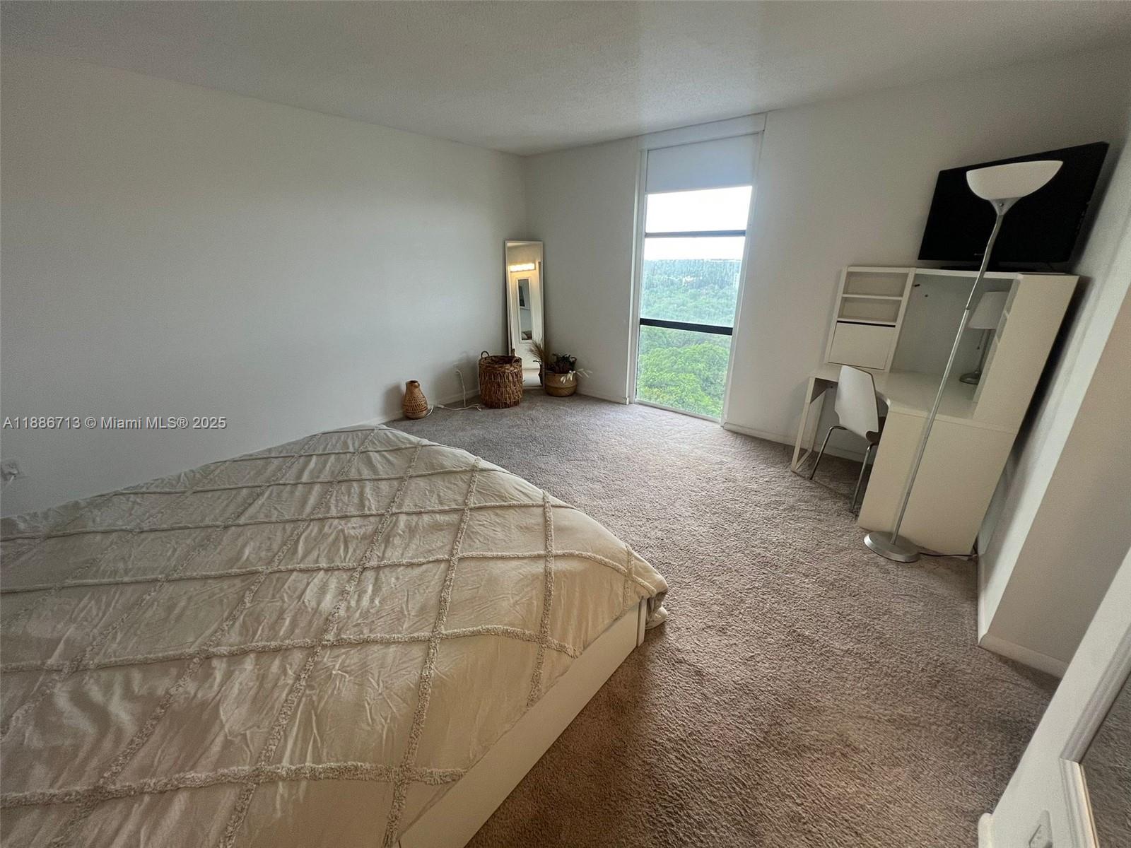 SAILBOAT CAY CONDO - Residential Lease