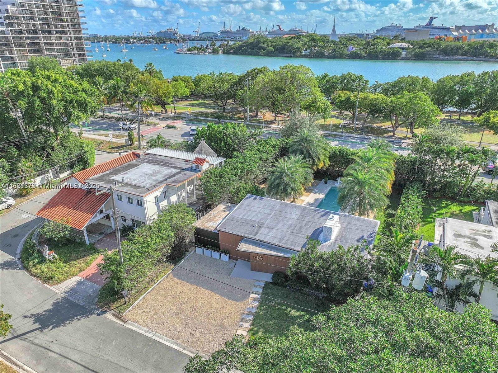 BISCAYNE ISL - Residential