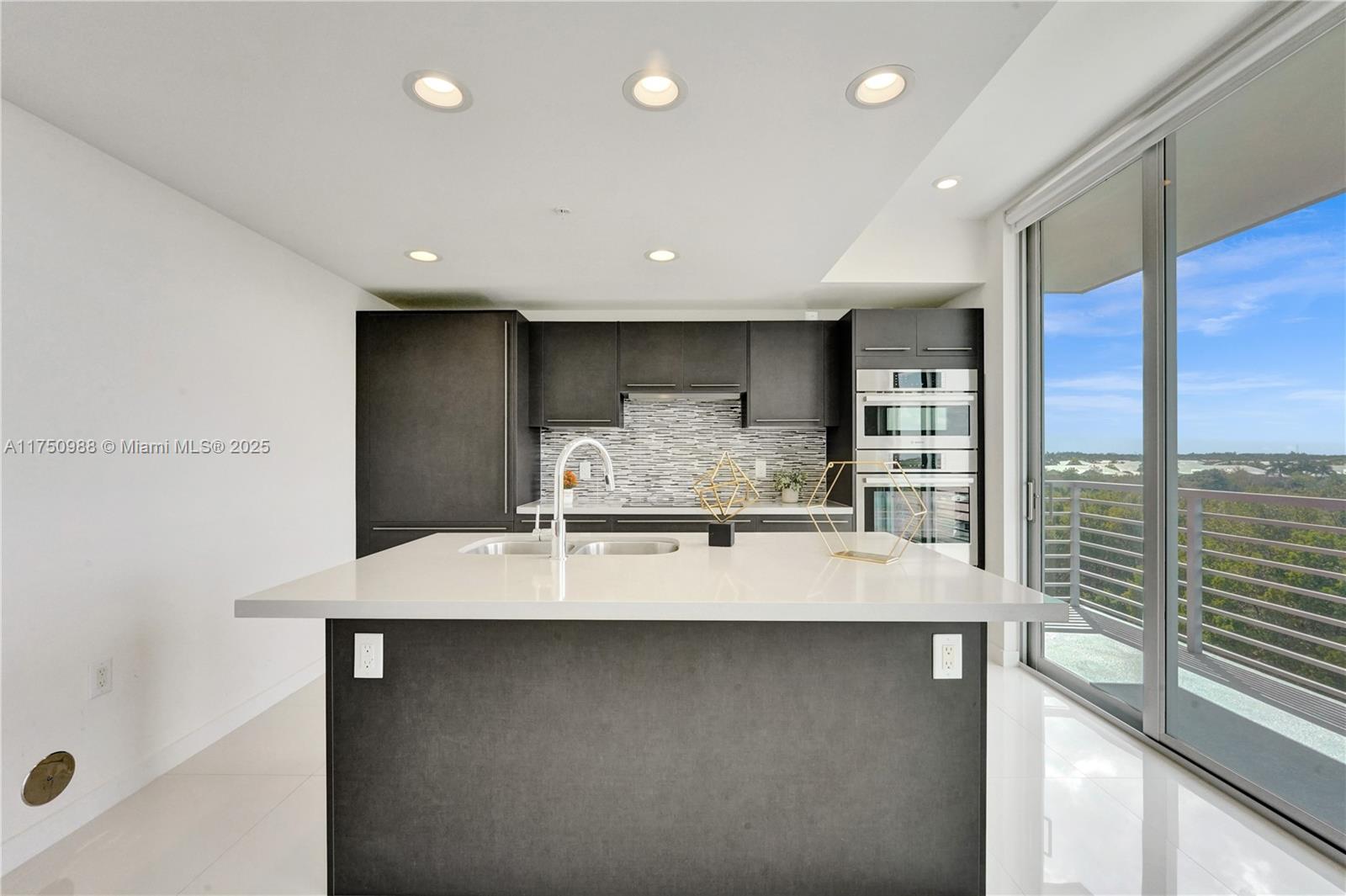 MIDTOWN DORAL CONDO 4 - Residential