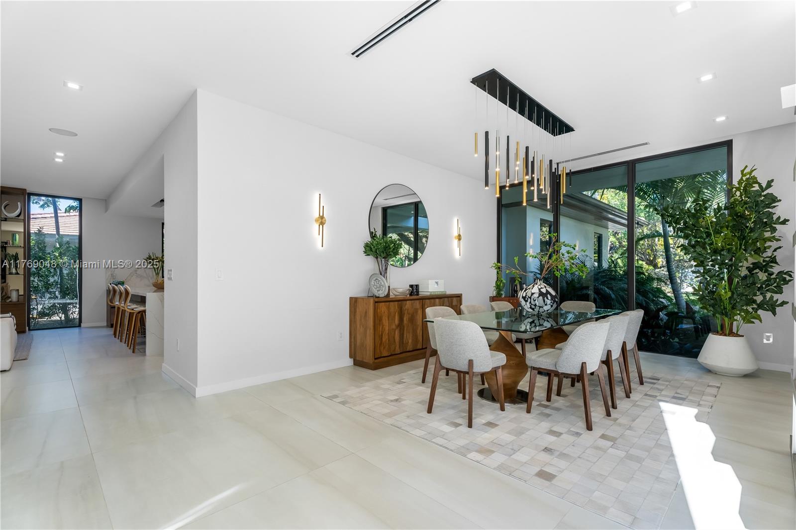 VICTORIA PLACE - Residential