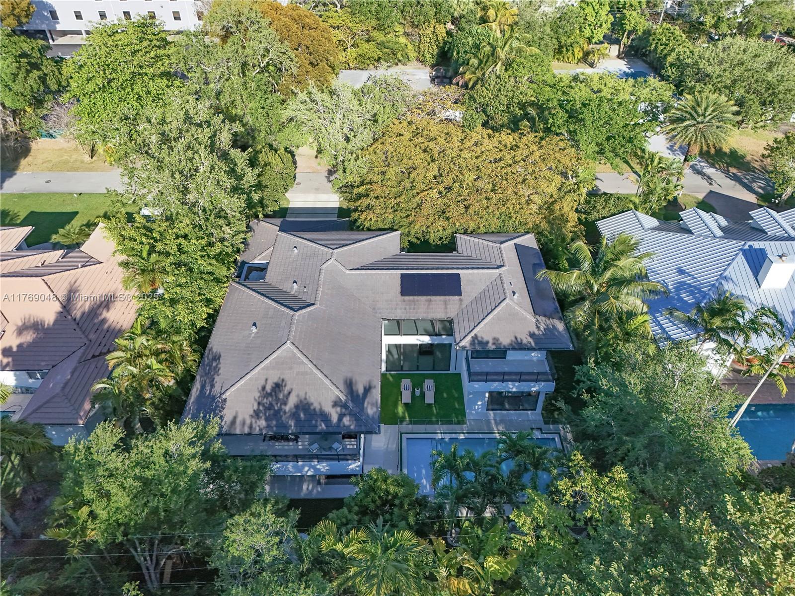VICTORIA PLACE - Residential