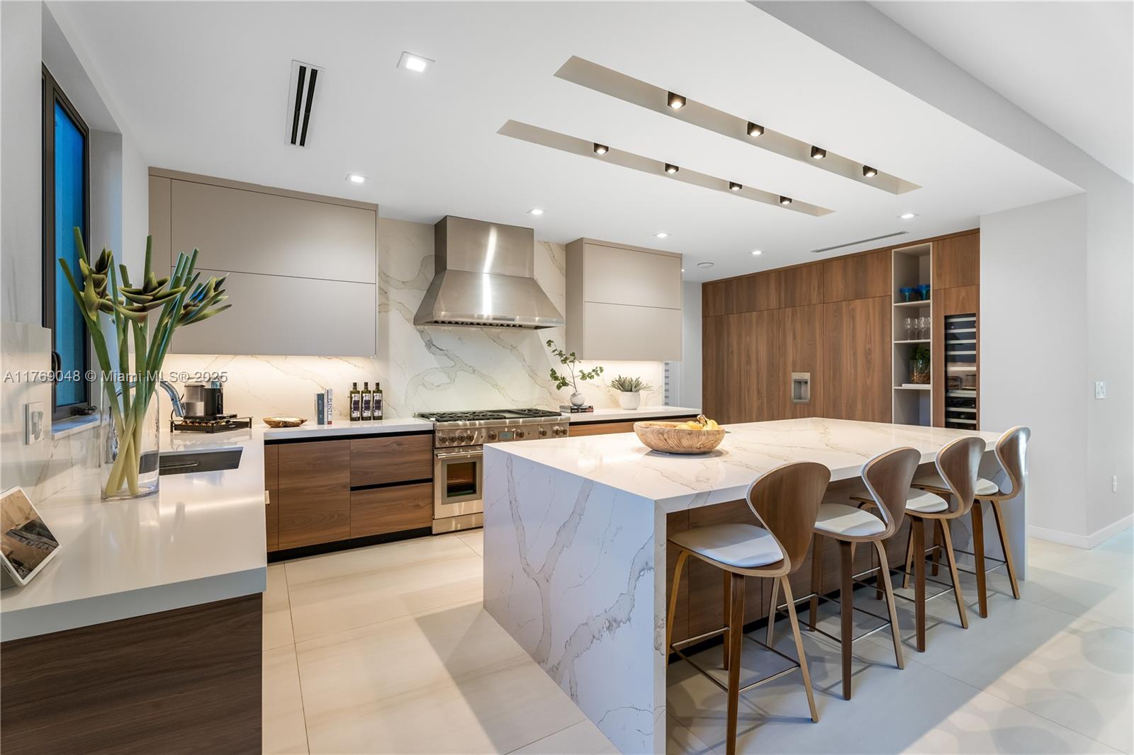 VICTORIA PLACE - Residential