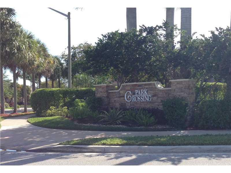 TOWNGATE 156-11 B POR PAR - Residential Lease