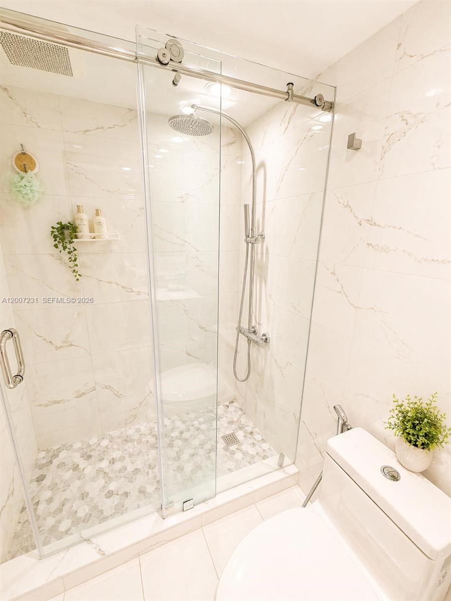 AQUASOL CONDO - Residential