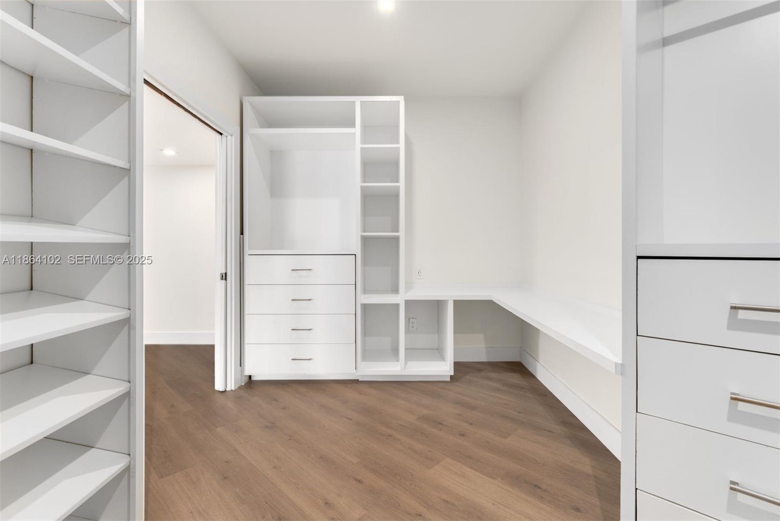 GOLDEN ISLES SEC A REV PL - Residential