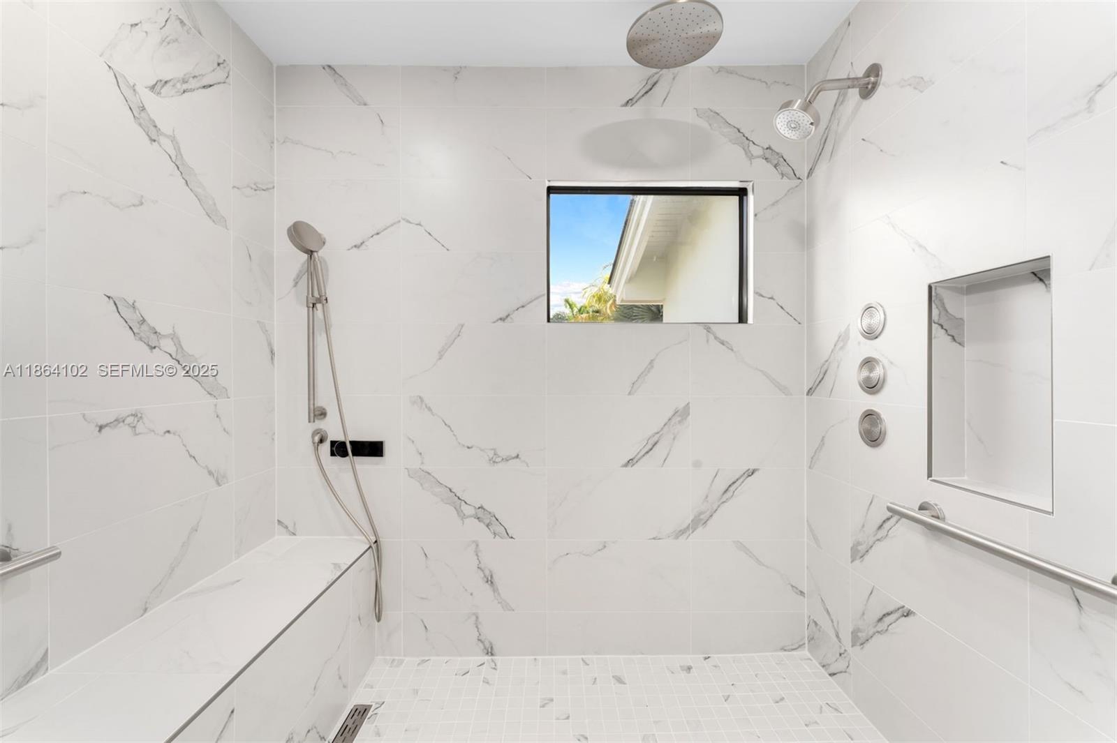 GOLDEN ISLES SEC A REV PL - Residential