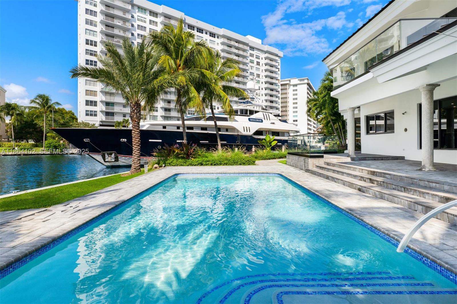 GOLDEN ISLES SEC A REV PL - Residential