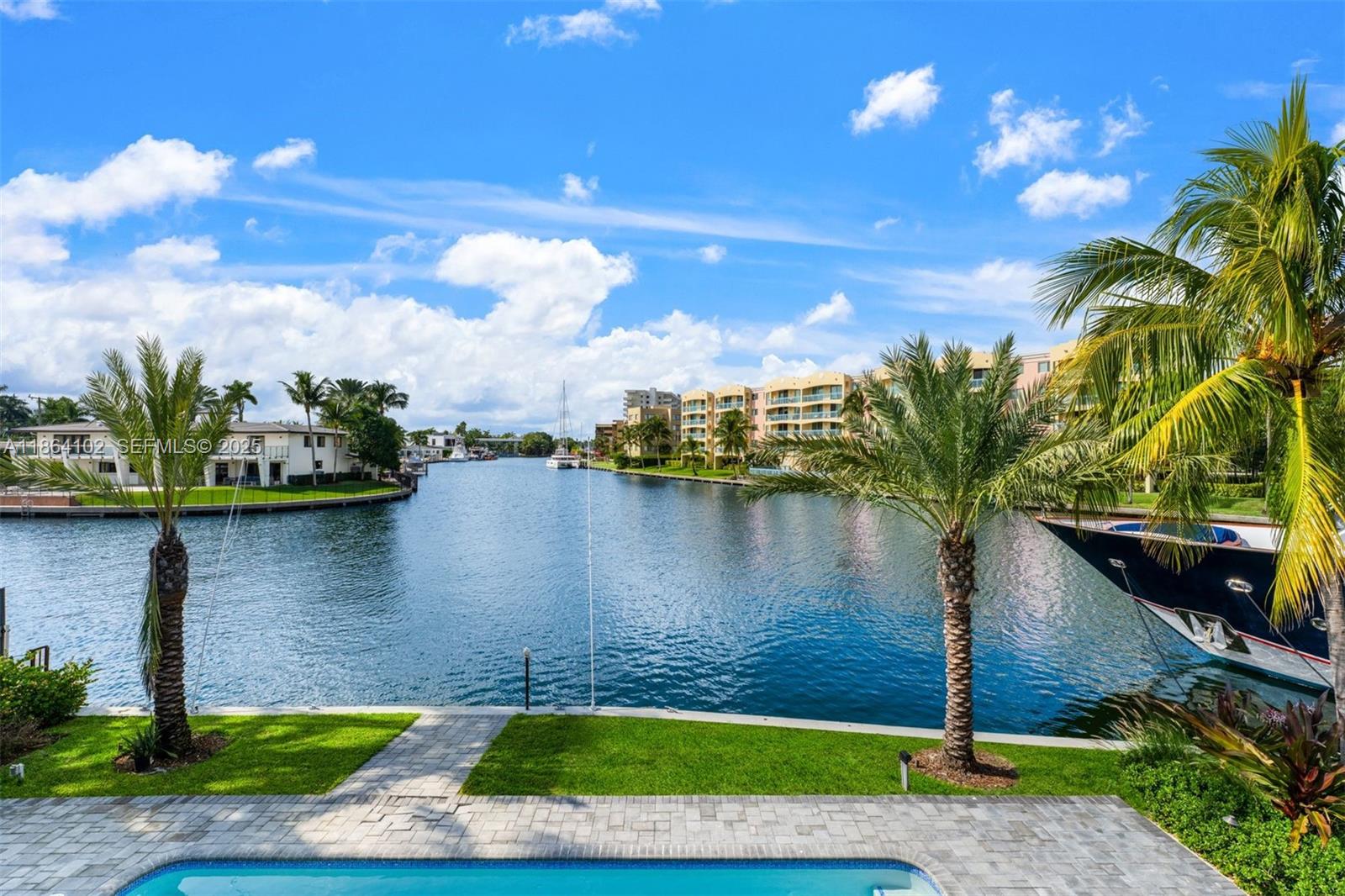 GOLDEN ISLES SEC A REV PL - Residential