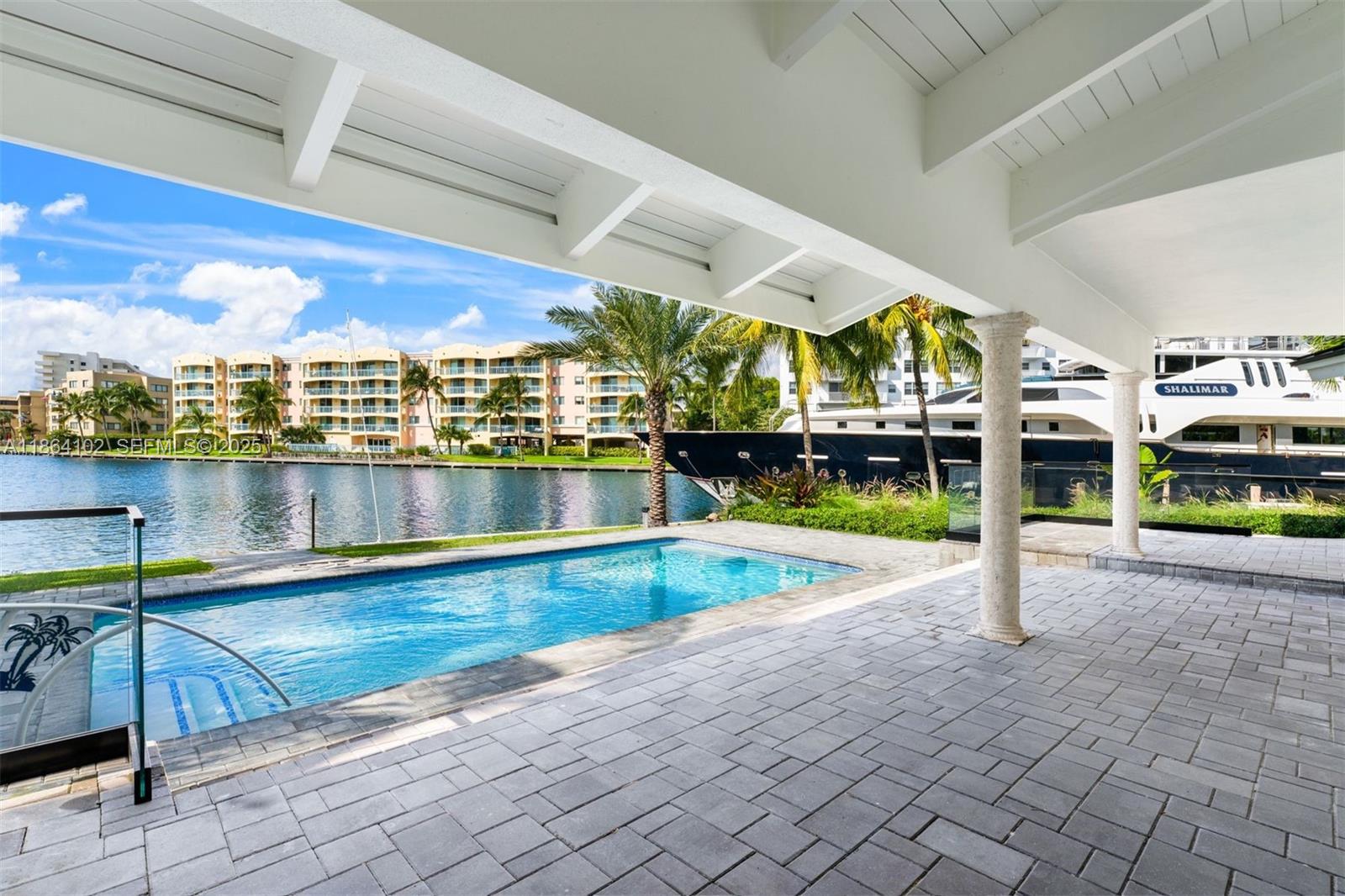 GOLDEN ISLES SEC A REV PL - Residential