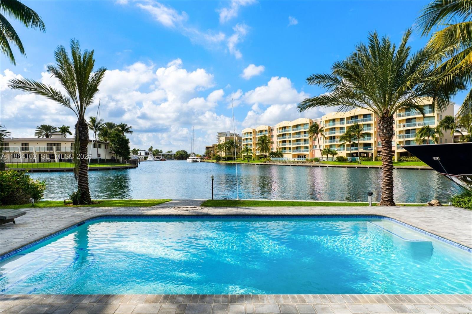 GOLDEN ISLES SEC A REV PL - Residential