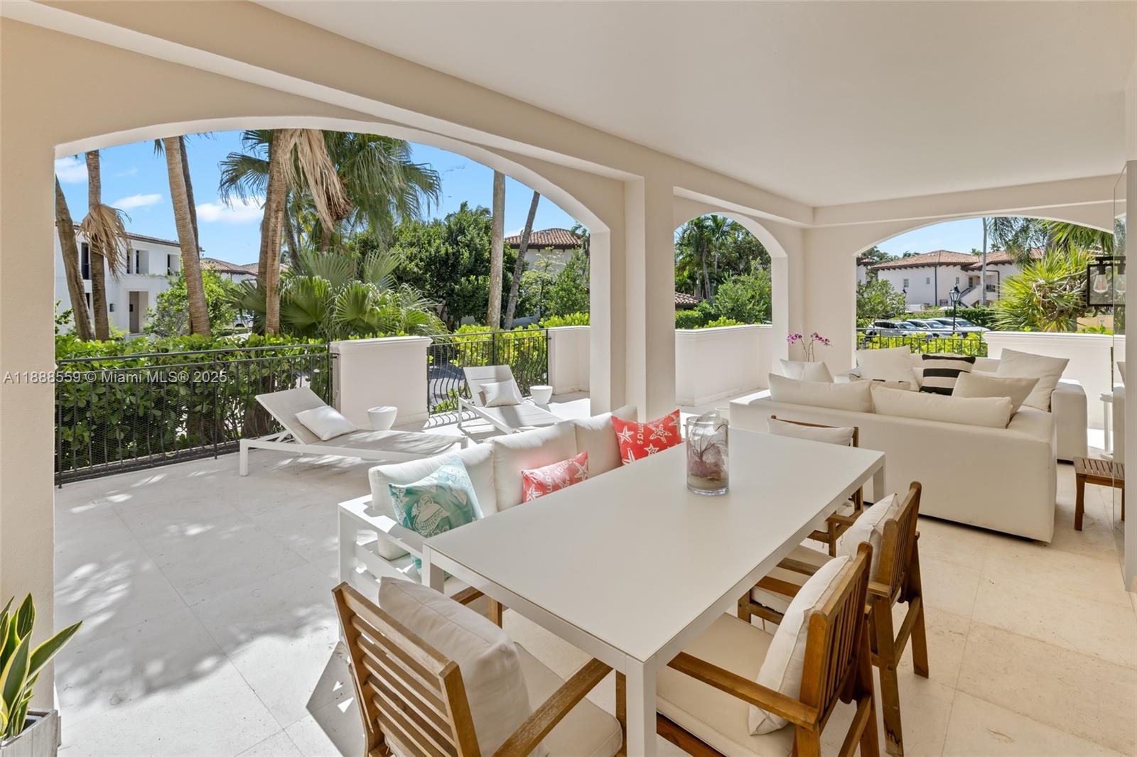 SEASIDE CONDO - Residential Lease