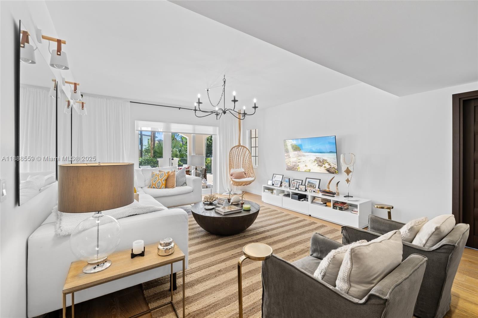 SEASIDE CONDO - Residential Lease