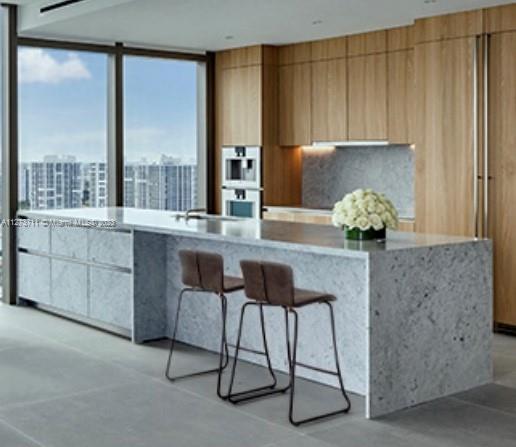 2000 OCEAN - Residential