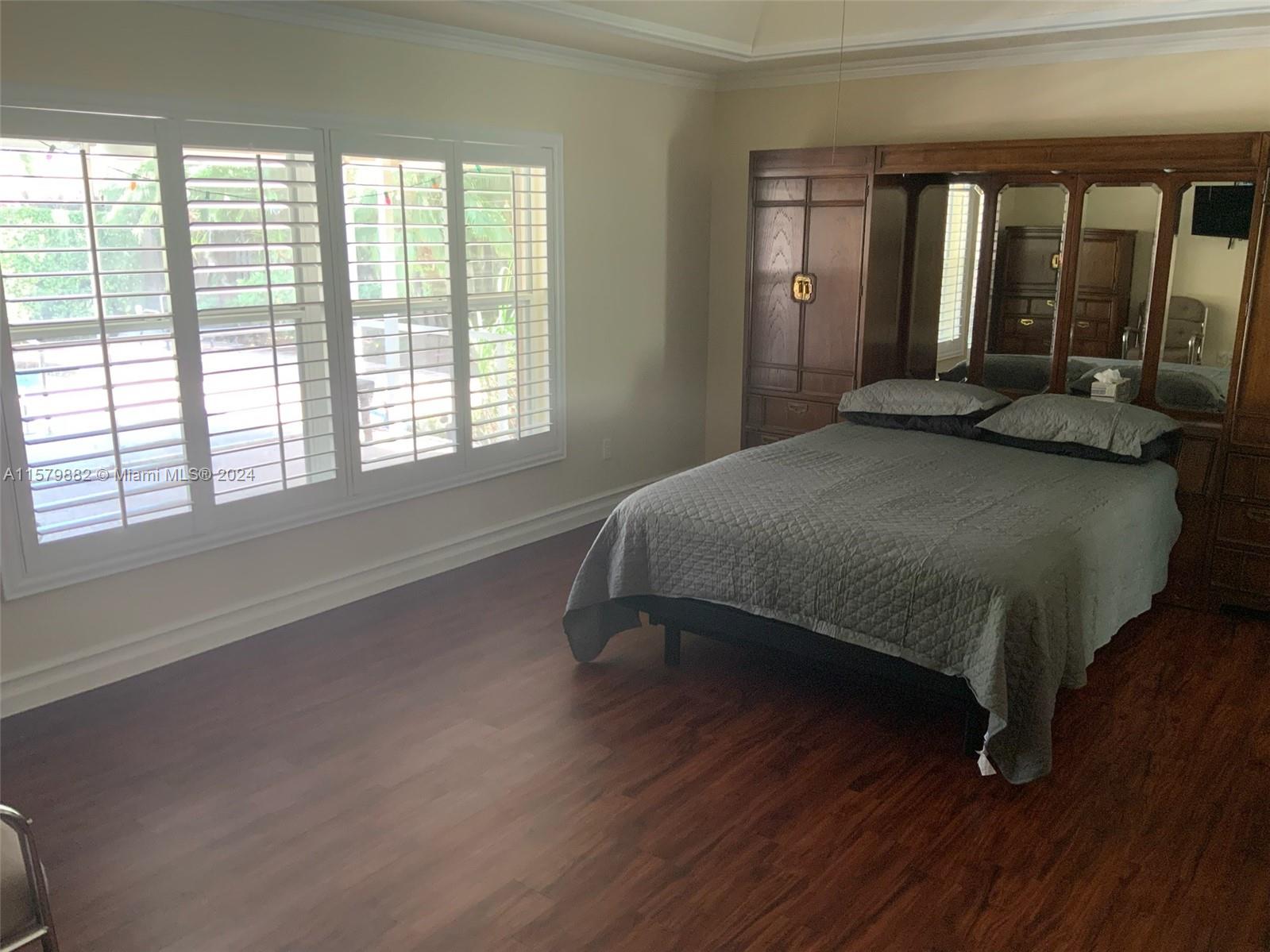 GREENVIEW SHORES 2 OF WEL - Residential Lease