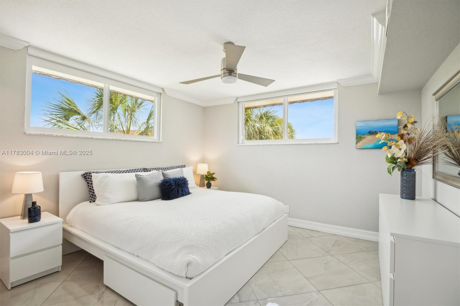 HOLLYBROOK GOLF AND TENNIS - Residential