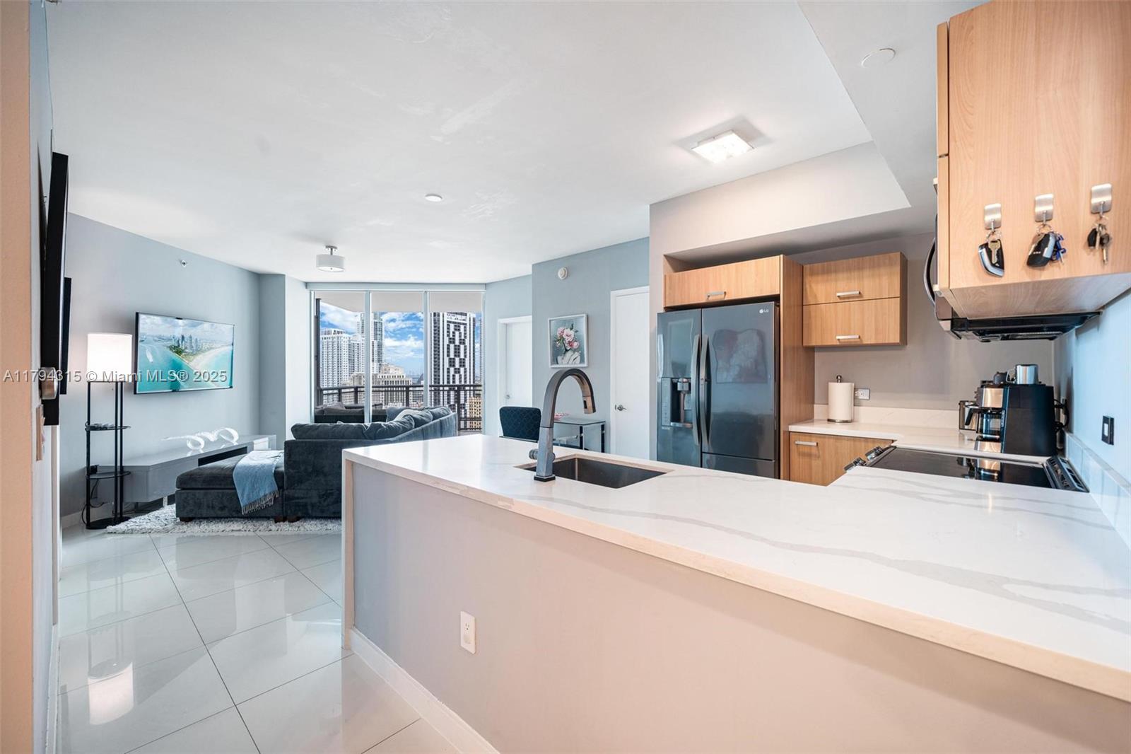 350 S Miami Ave 2505