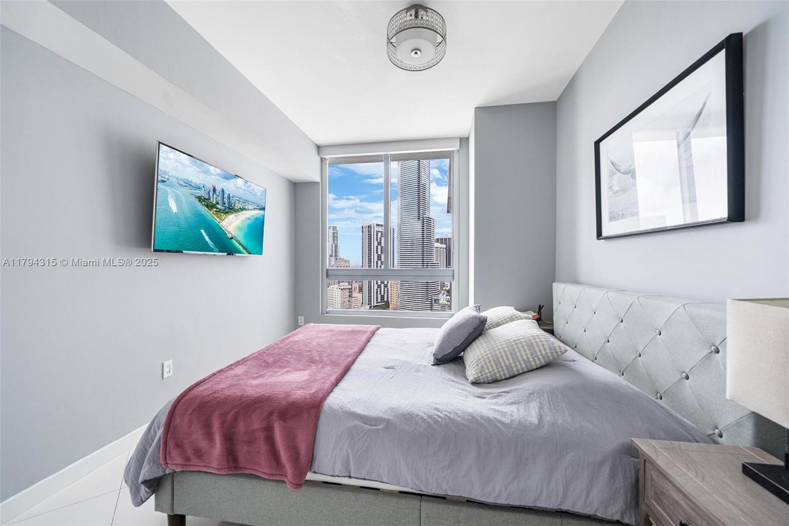 WIND CONDO - Residential