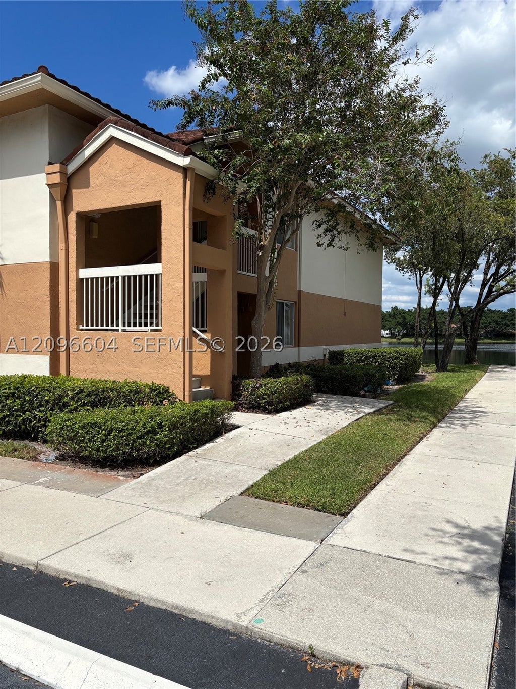 Photo of 704 NW 92nd Ave #704, Plantation, FL 33324 (MLS # A12096604)