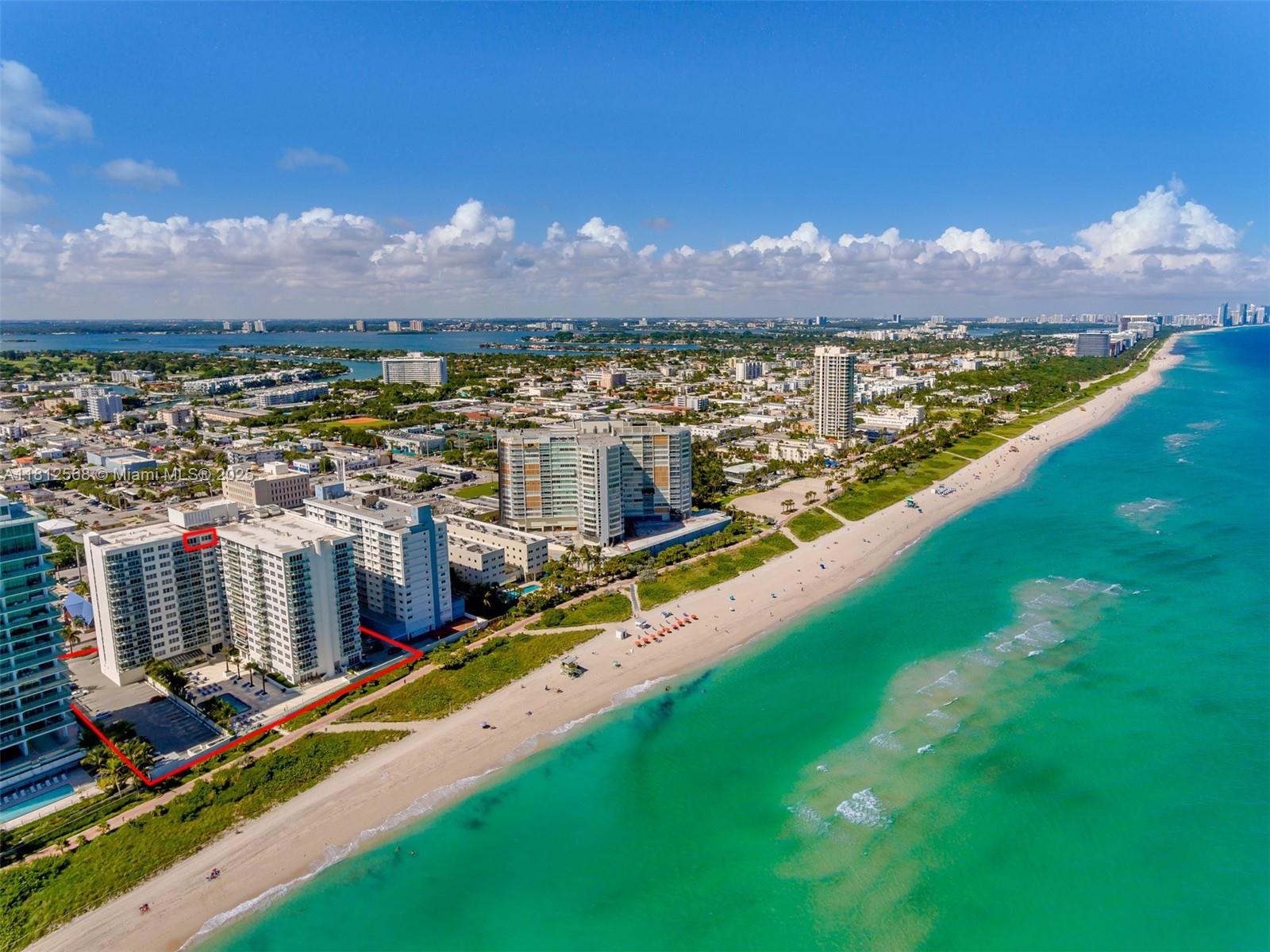 THE COLLINS CONDO - Residential Lease