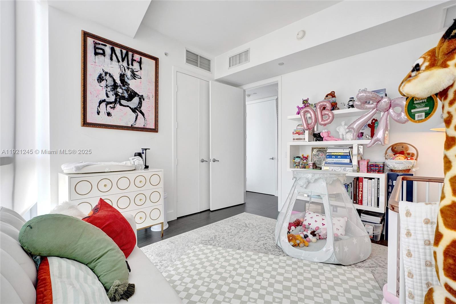 MARQUIS CONDO - Residential Lease