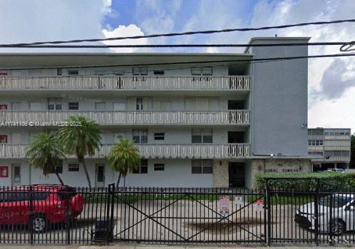 Property for Sale at 1515 Ne 125th Ter 107, North Miami, Miami-Dade County, Florida - Bedrooms: 1 
Bathrooms: 1  - $150,000