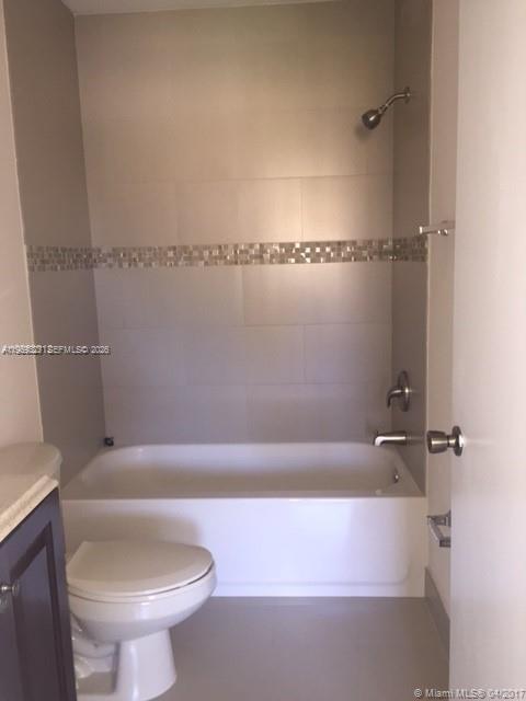 MONTEREY AT MALIBU BAY CO - Residential Lease