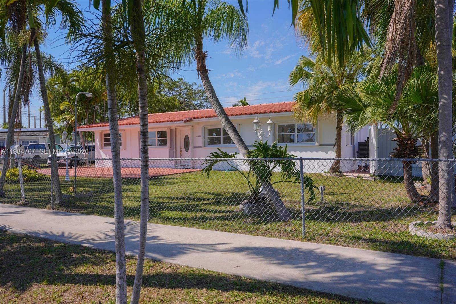 HEFTLER HOMES SEC 1 - Residential