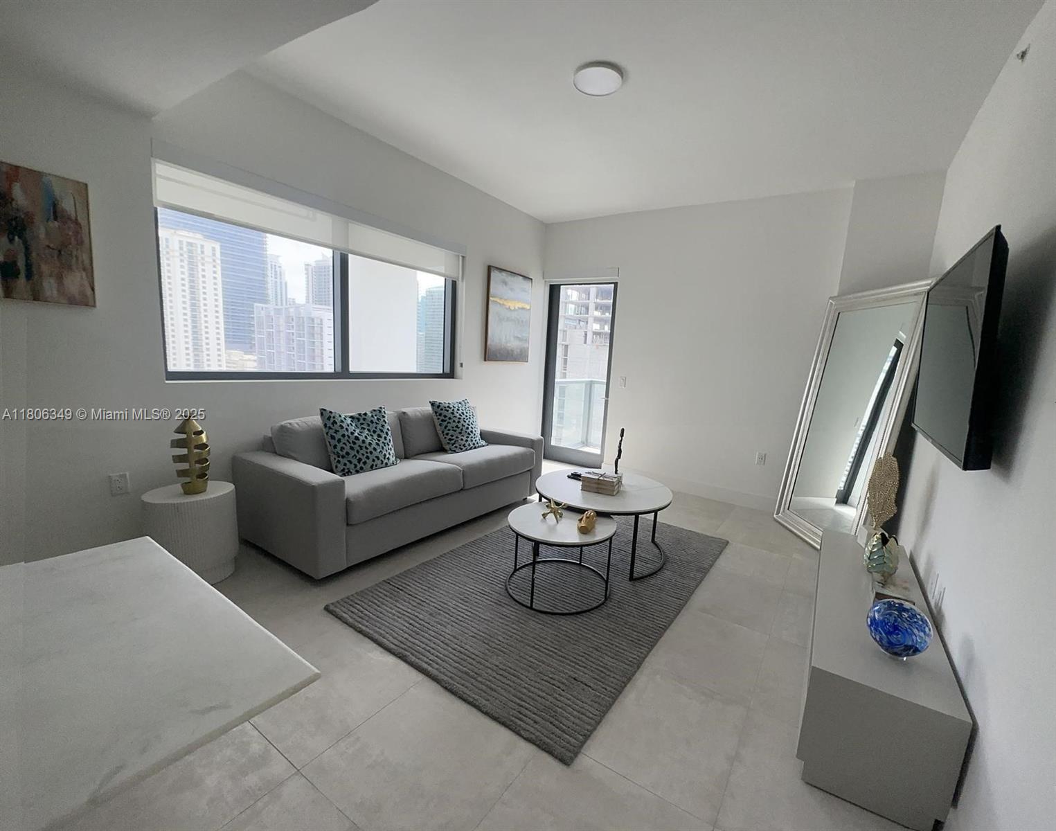Rental Property at 239 Sw 9th St 1901, Miami, Broward County, Florida - Bedrooms: 2 
Bathrooms: 2  - $4,500 MO.