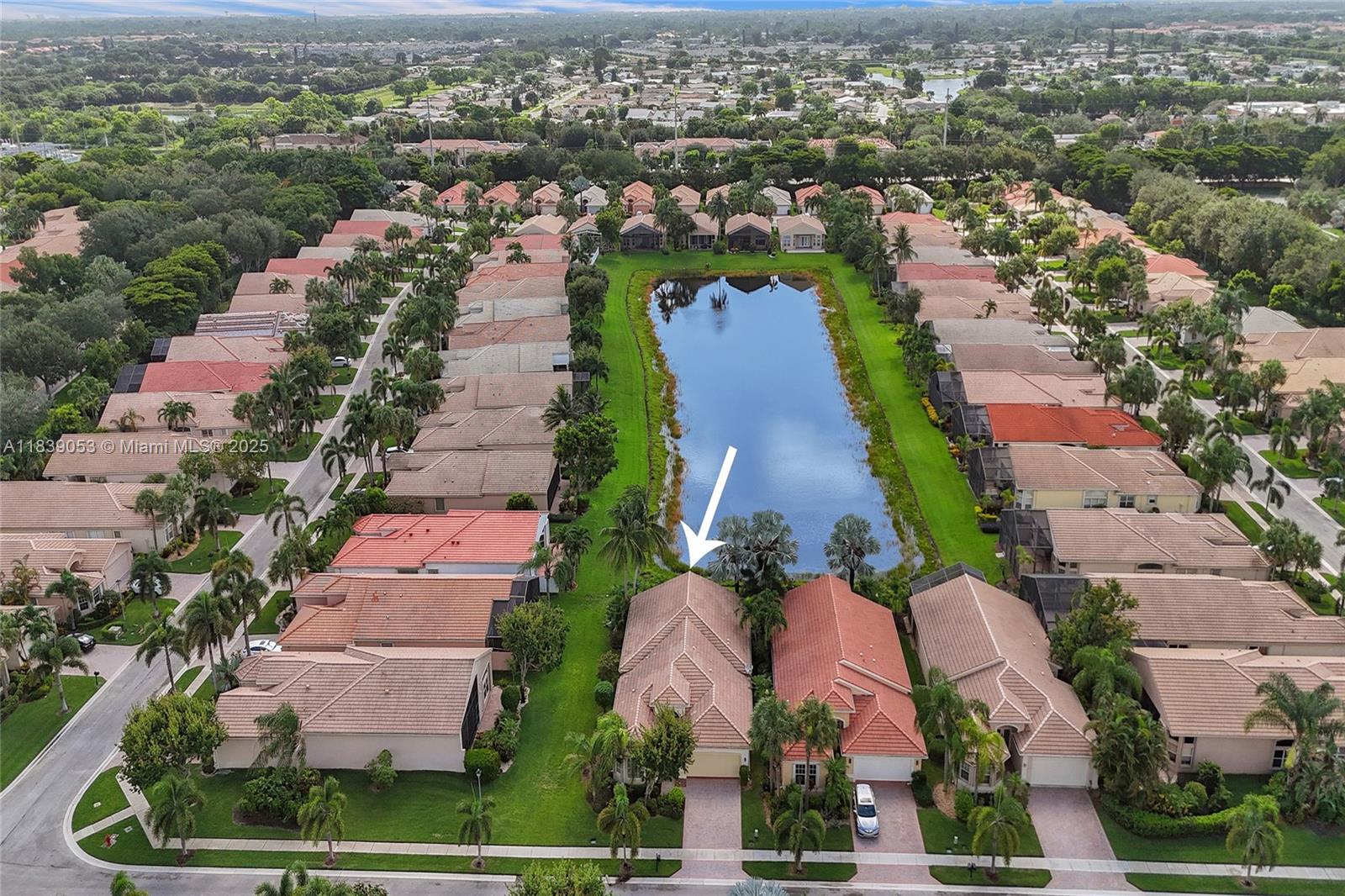VALENCIA PALMS - Residential