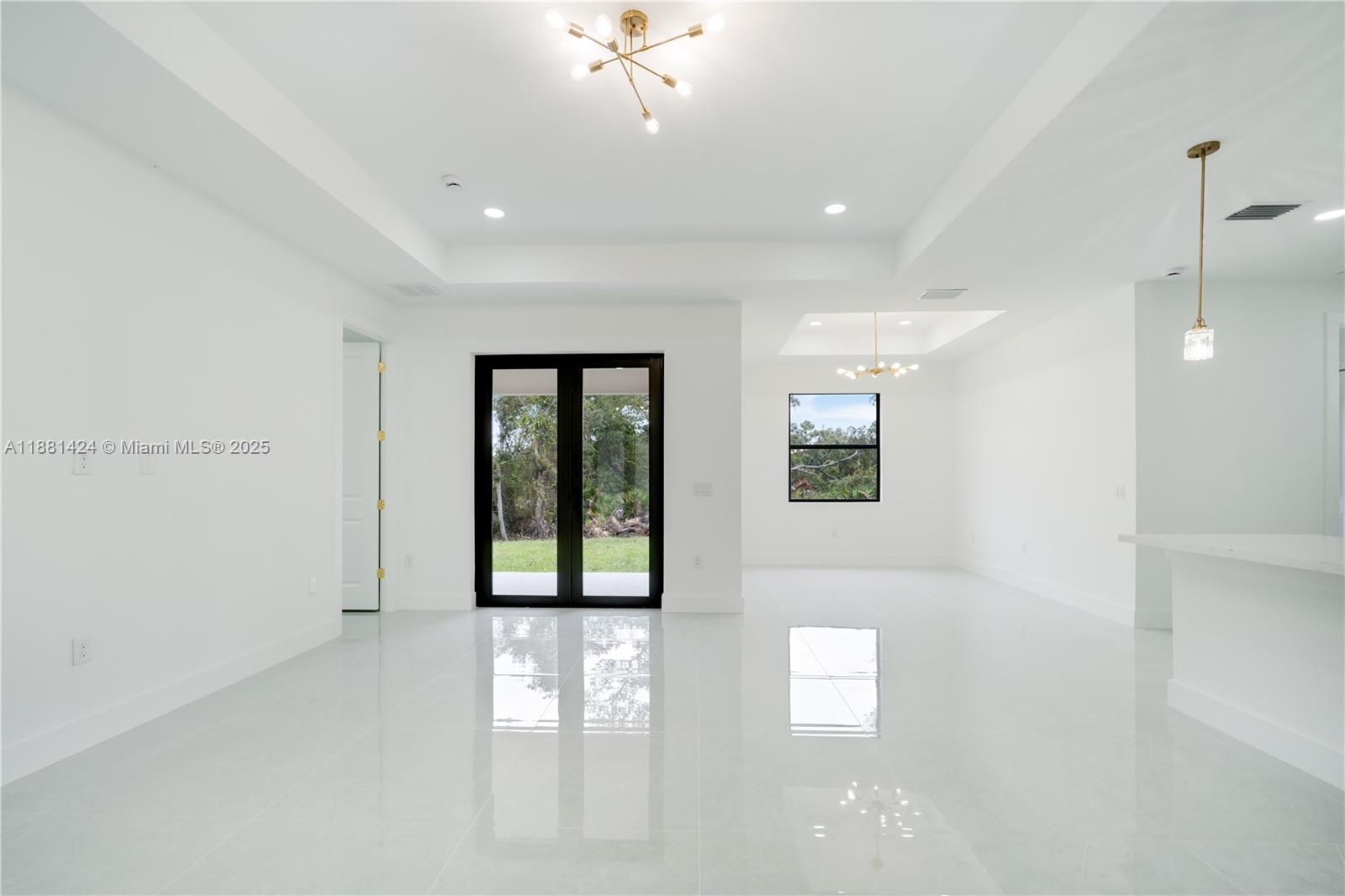 Port Charlotte - Residential