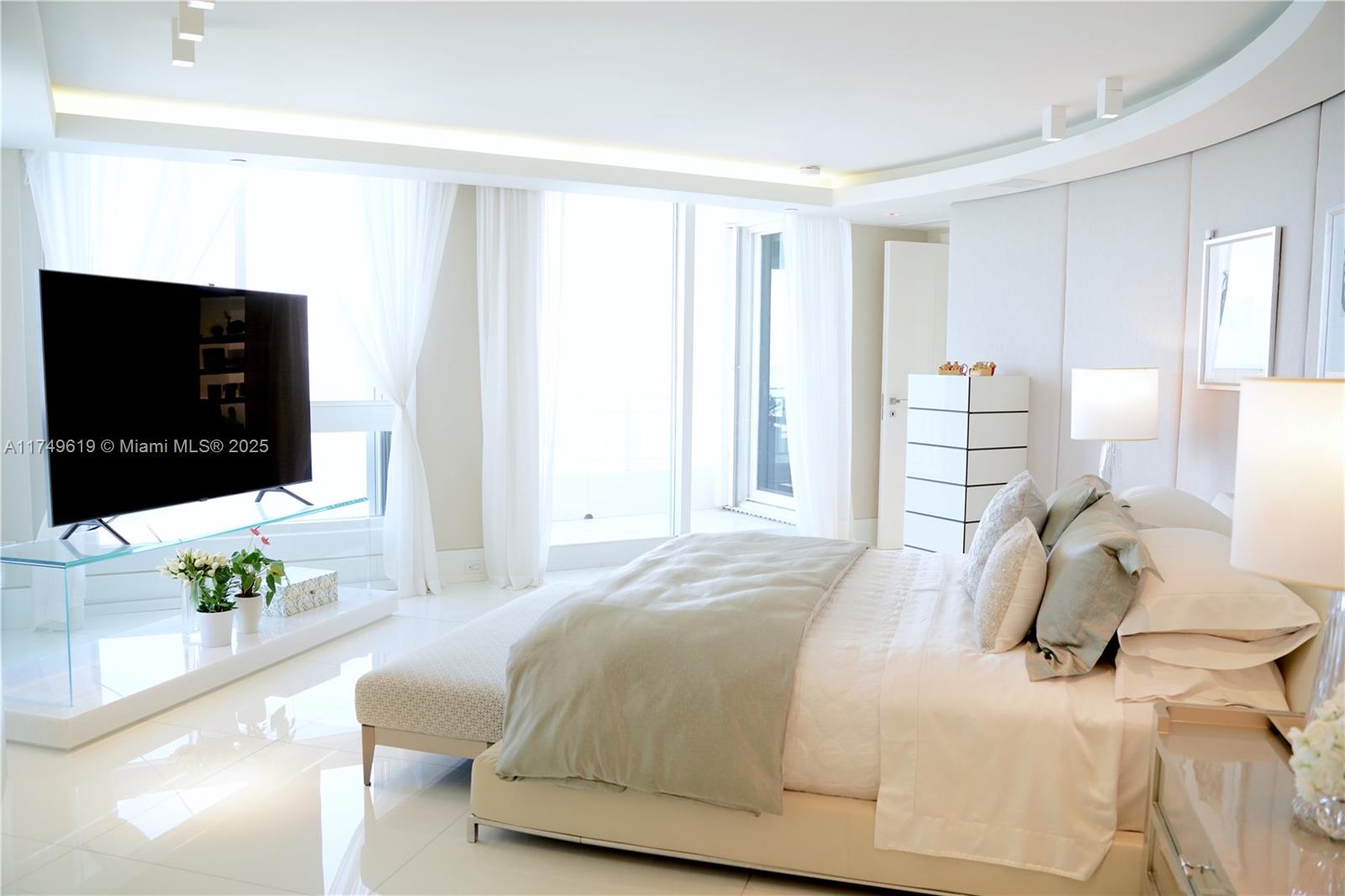 OCEAN TOWER TWO CONDO - Residential