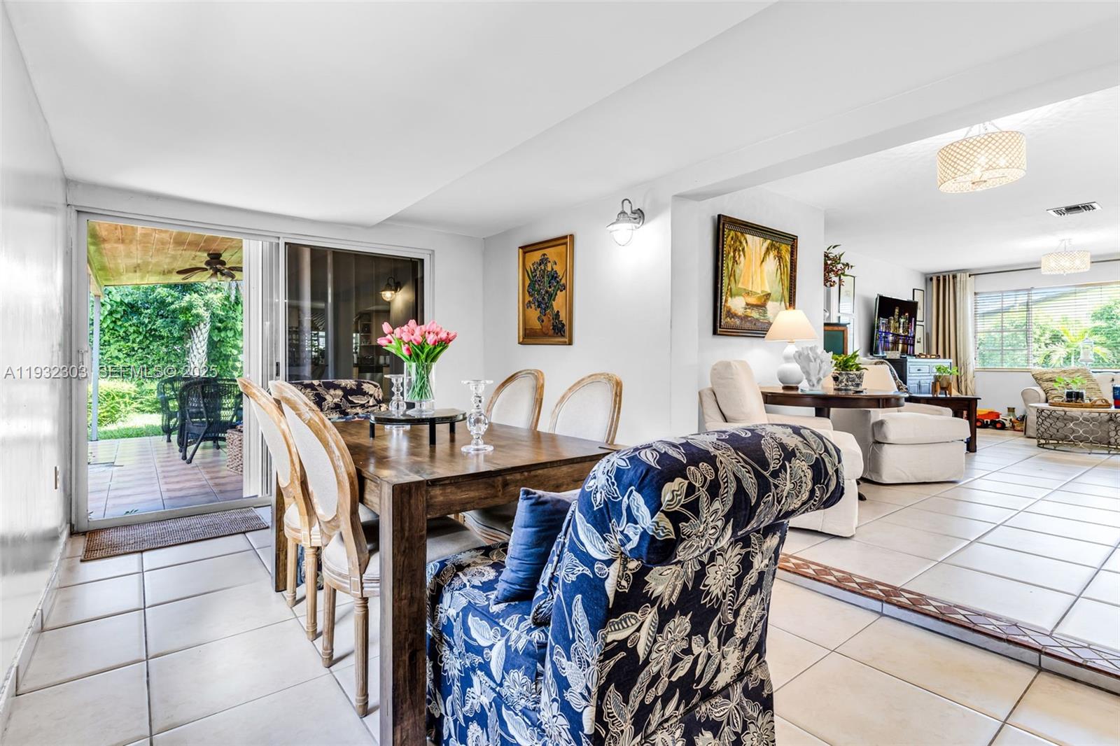 CORAL PK EST SEC 6 - Residential