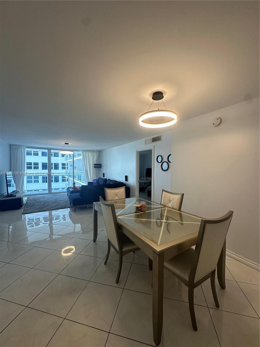 2030 S Ocean Dr 1204
