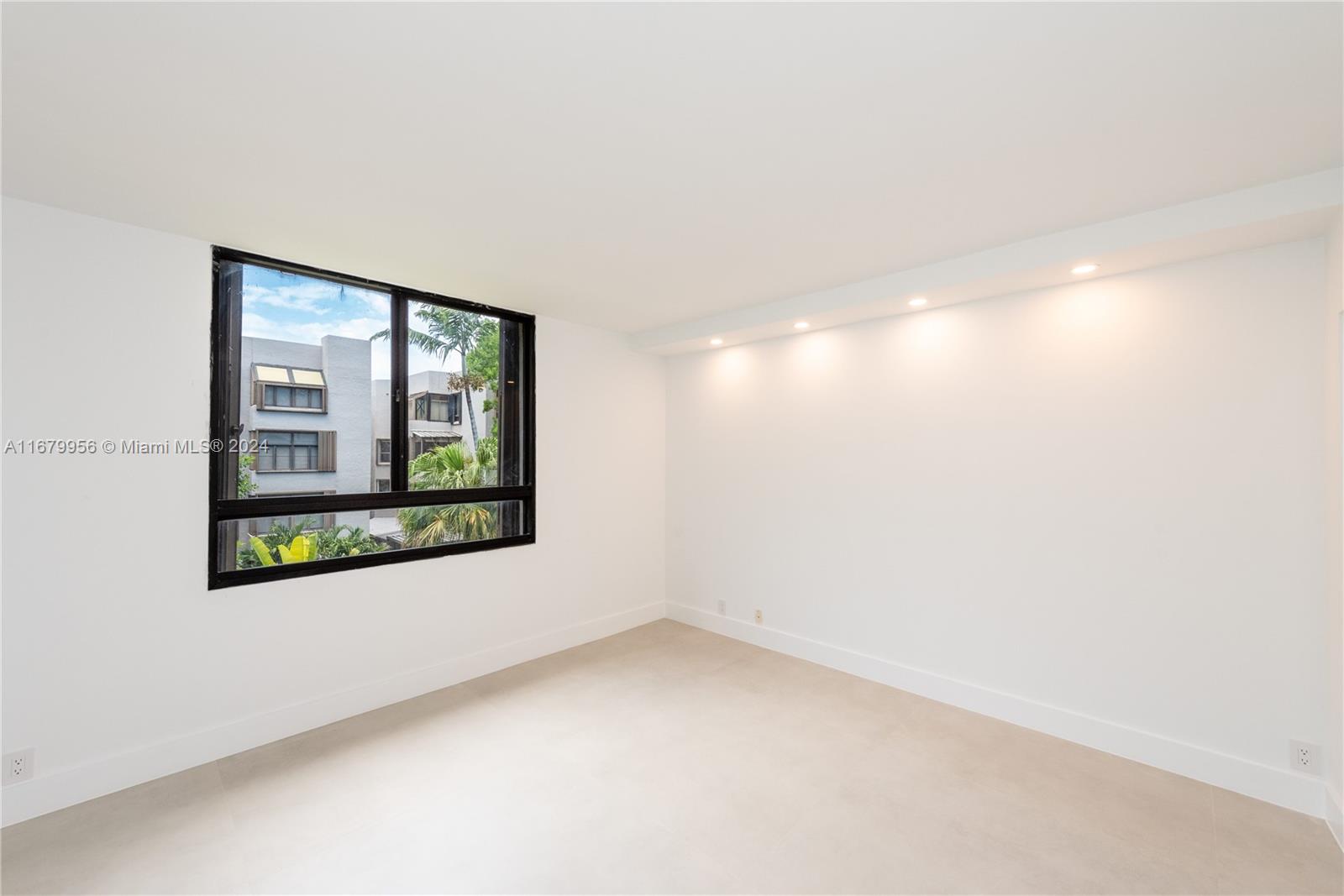 KEY COLONY NO 4 CONDO - Residential