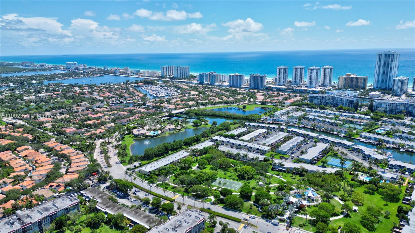 VENETIAN PARK III CONDO - Residential Lease