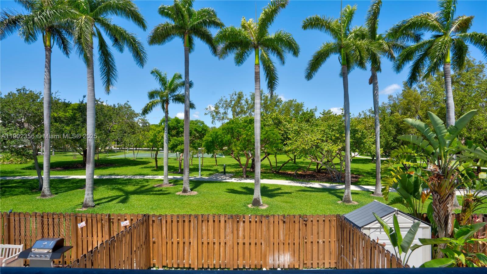 VENETIAN PARK III CONDO - Residential Lease